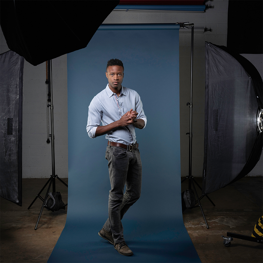 Superior achtergrondpapier 01 diepblauw 1,35 x 11m