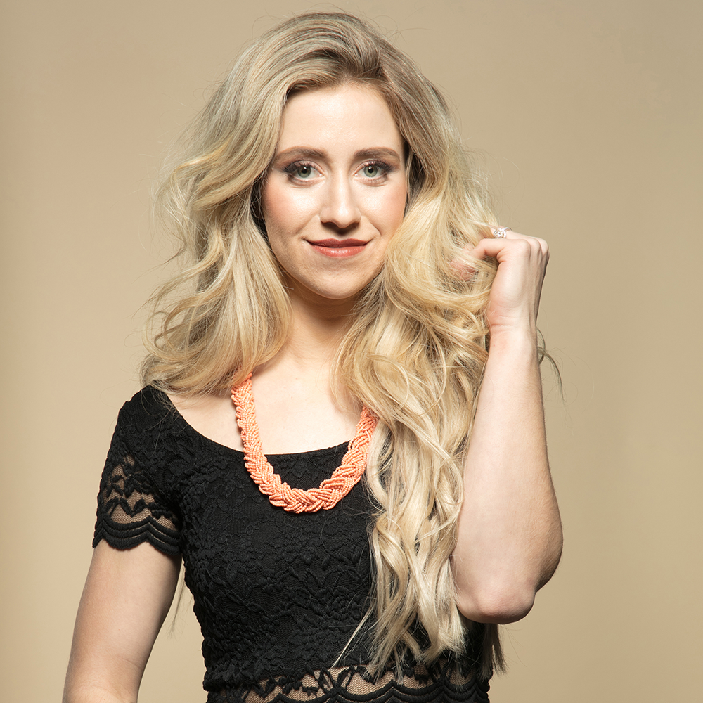 Papier de fond supérieur 33 ivoire 1,35 x 11 m