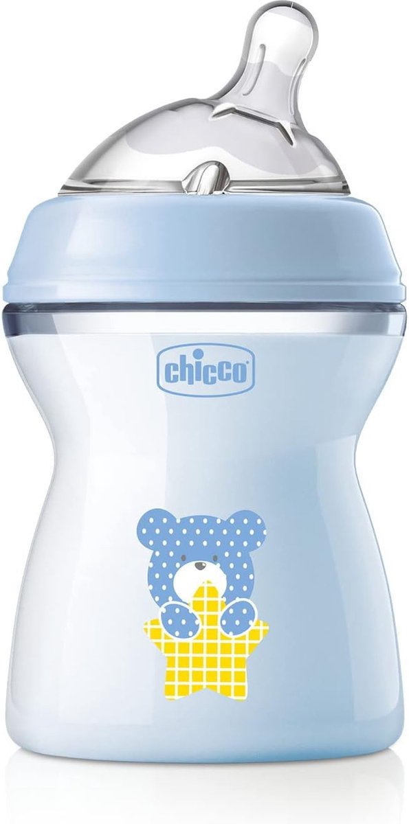 Chicco natural feeling anticolic babyfles, 2 maanden + 250 ml, fles met zuignap van zachte en flexibele siliconen, geschikt voor gemengde borstvoeding, gemiddelde stroom, kleur lichtblauw 2+ m