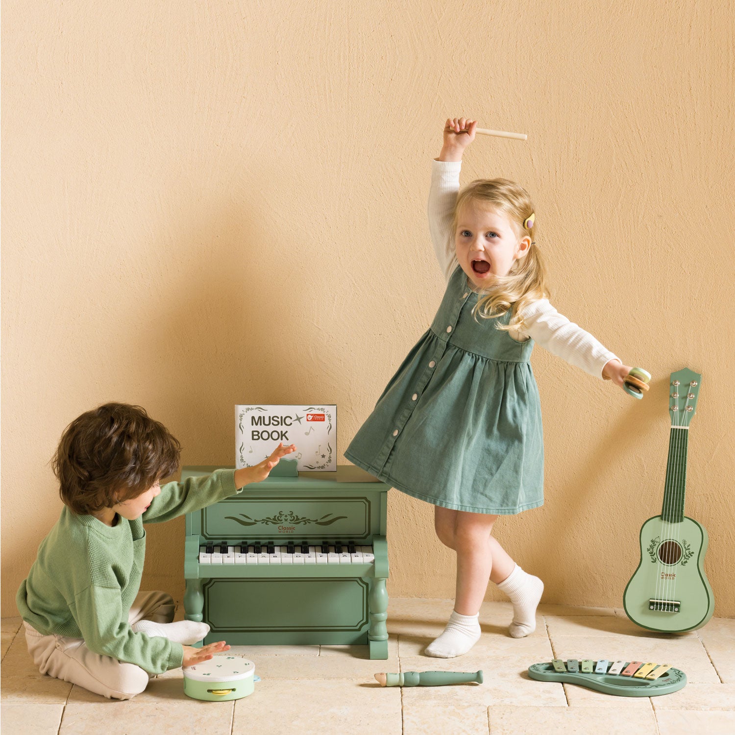 Klassieke wereld houten vintage piano