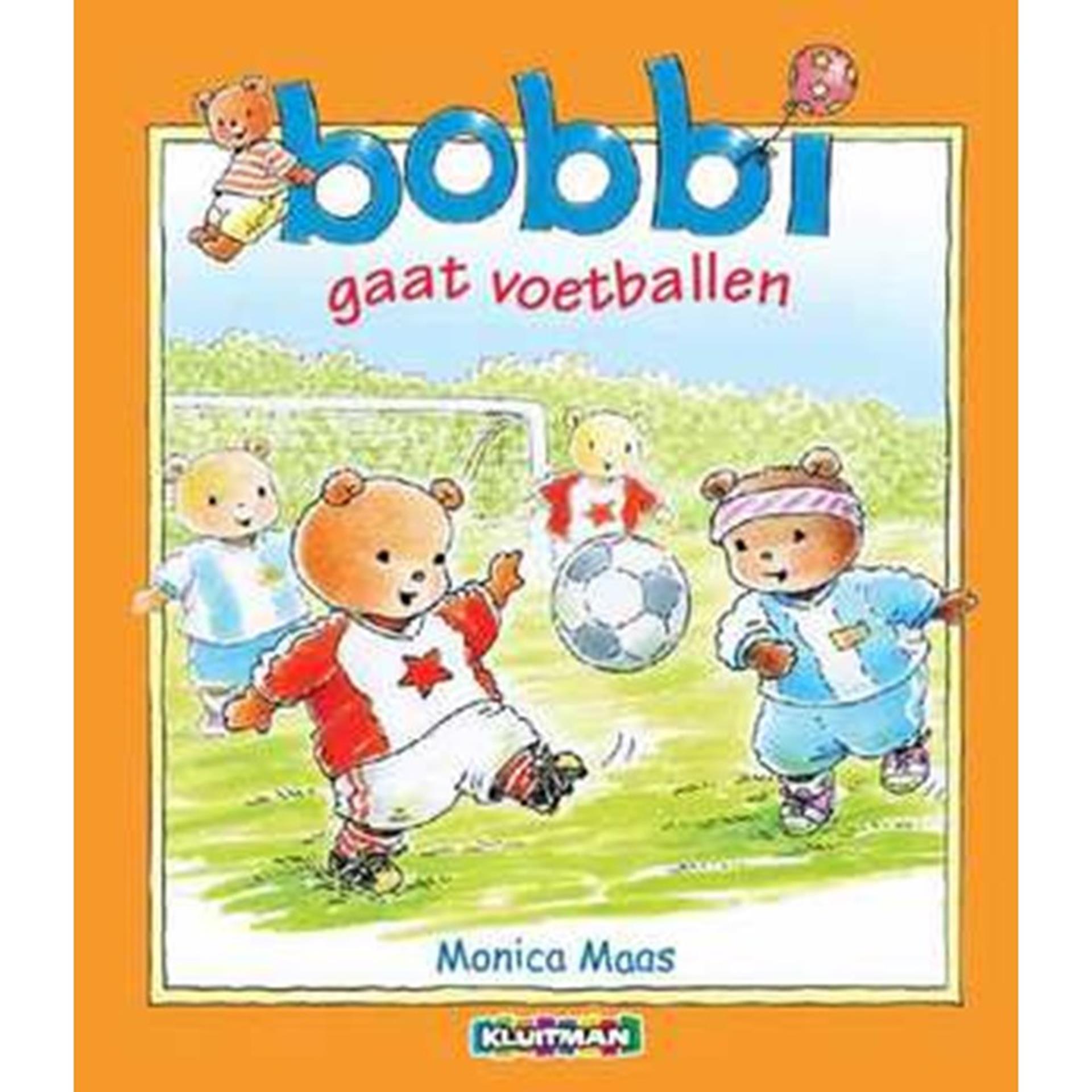Kluitman bobbi gaat voetballen
