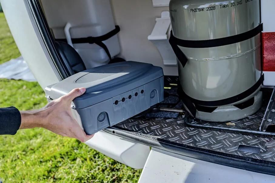 Brennenstuhl wetterschutzbox weather protection box burning chair