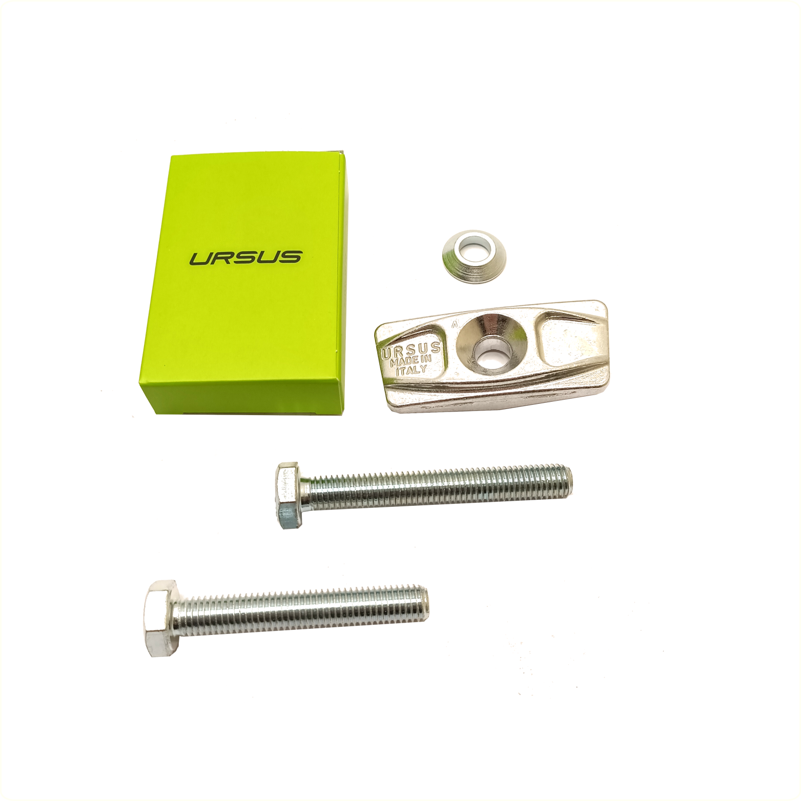 Matériel de montage Ursus Big Foot et Jumbo. .Longueur de boulon M10x65 et M10x75