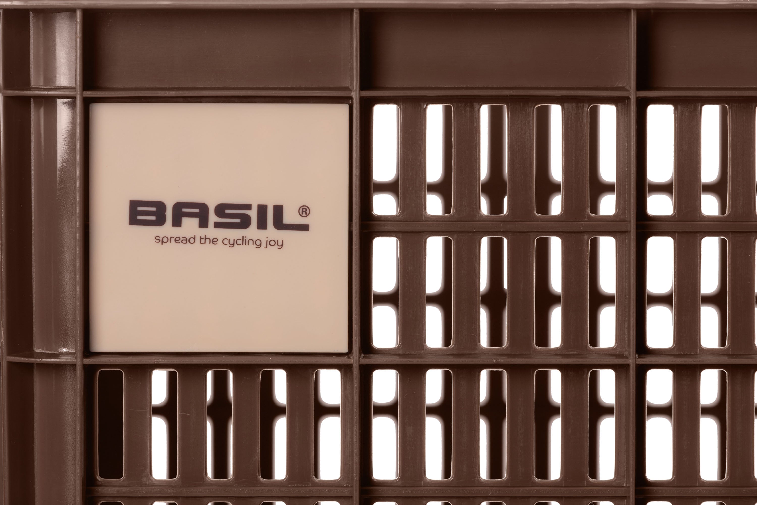 Caisse de vélo recyclée Basil Crate M 29,5 litres 35 x 45 x 25 cm - marron