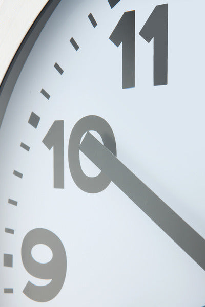 Nextime ne-3998ar wandklok dia. 19 cm, geborsteld aluminium, 'station'