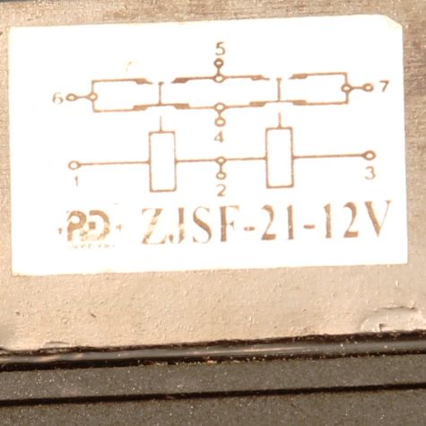 ENGRENAGE DE REMORQUE Relais 12V
