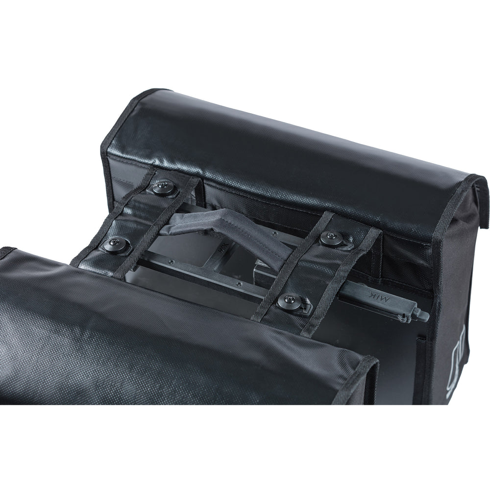 Basil doppeltasche urban load doppelpackt.urban load mik 2.0 black
