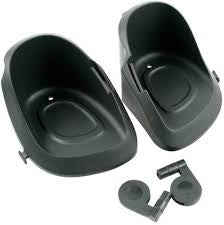 Qibbel footrests for rear seat