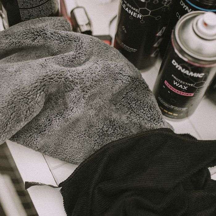 Dynamic luxury microfibre polishing cloth