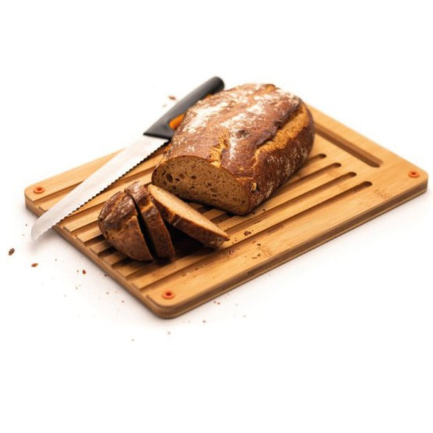 Fiskars Functional Form Set bamboe broodsnijplank en mes