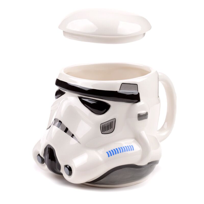 De originele Stormtrooper-helm gevormde keramische mok