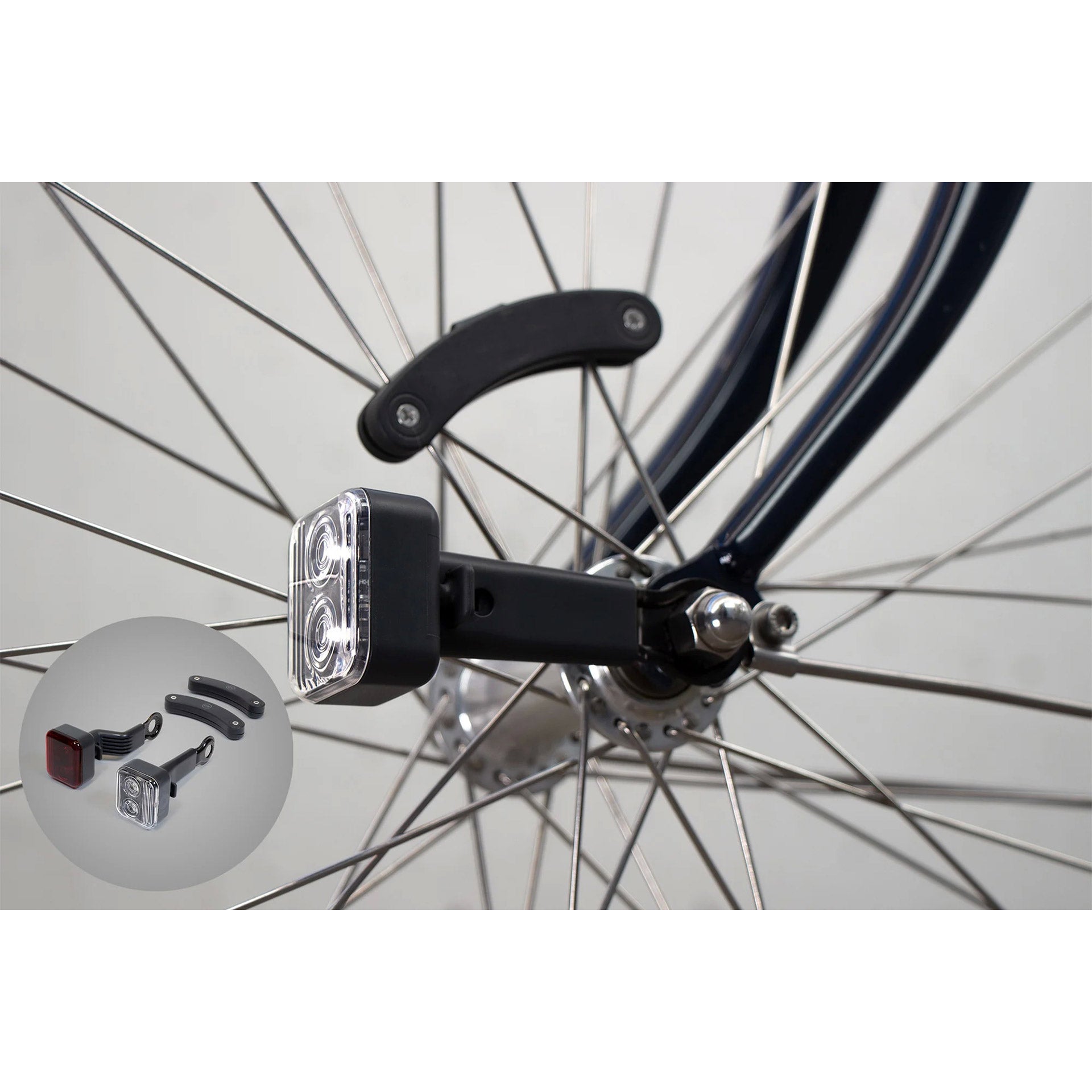 Eclairage vélo AMS Constant acier rouge/blanc 4 parties