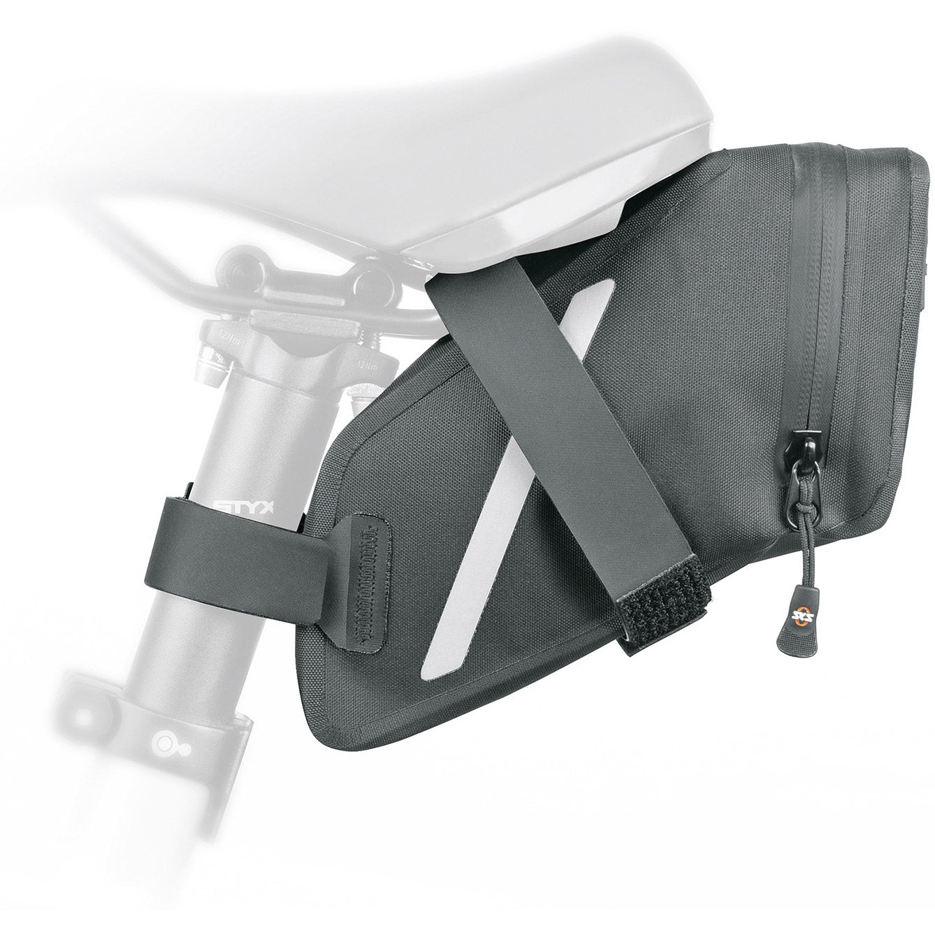 Sks 12044 trailzadeltas m 0,9ltr. zwart