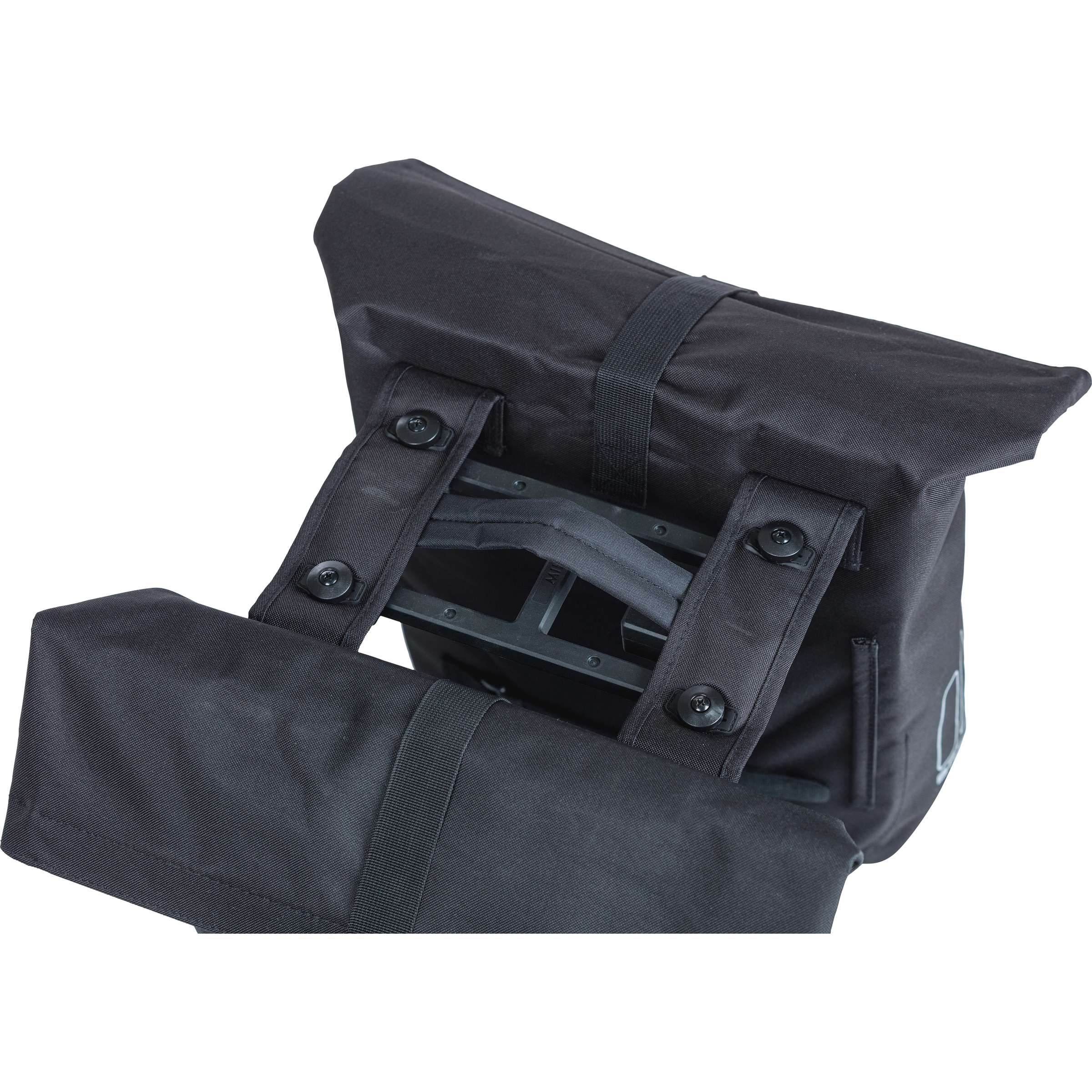 Basil dubbele fietstas city mik 28-32 liter - zwart