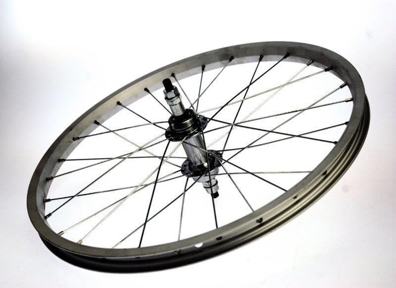 Achterwiel 28 vrijloop enorme blank