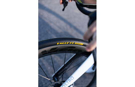 Goodyear - eagle f1 rs tlr 700x30c