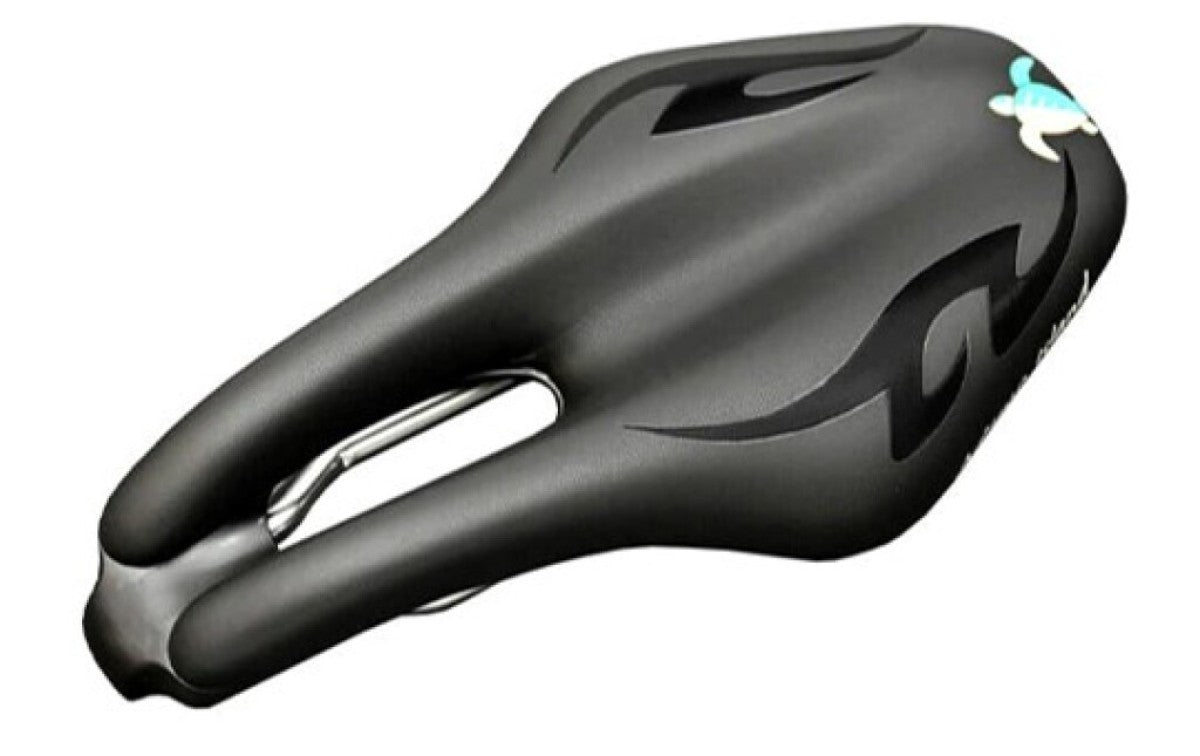 Adamo eiland zadelsurf, sport