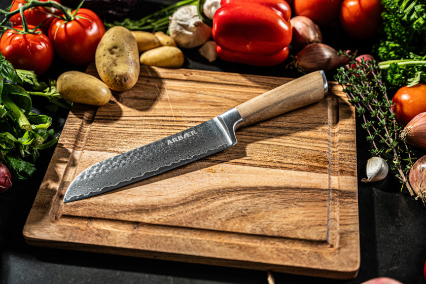Santoku Koksmes 18,5 cm - Damascus Staal - Olijfhouten handvat - Japans