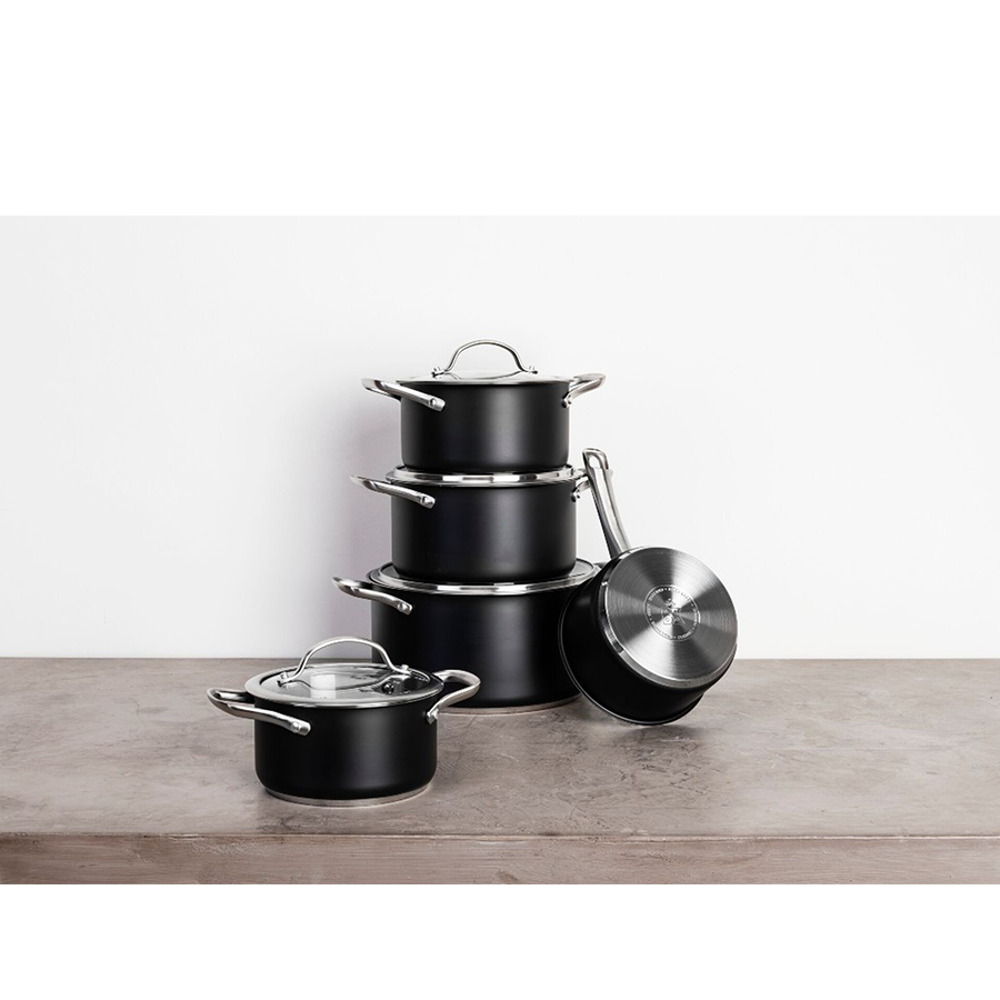 Ty bk kookpan puri black ø18cm