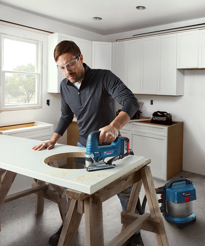 Bosch blauw gst 18v-125 b accu decoupeerzaag | zonder accu en lader - 06015b3001