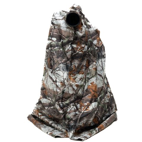 Buteo fototoestel baghide sneeuw