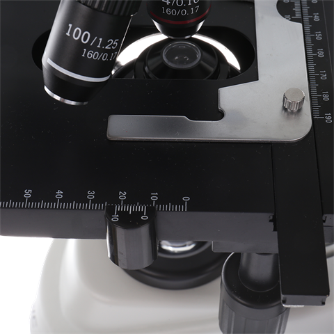 Microscope d'étude byomique BYO-500T