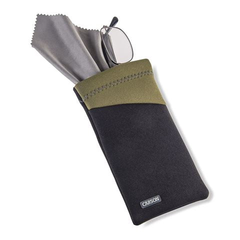 Carson neopreen brillenhoesje met microvezeldoekje - zwart olijf