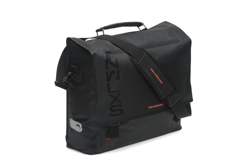 New Looxs Varo Messenger Shoulder Bag - Black - Waterproof - 15L