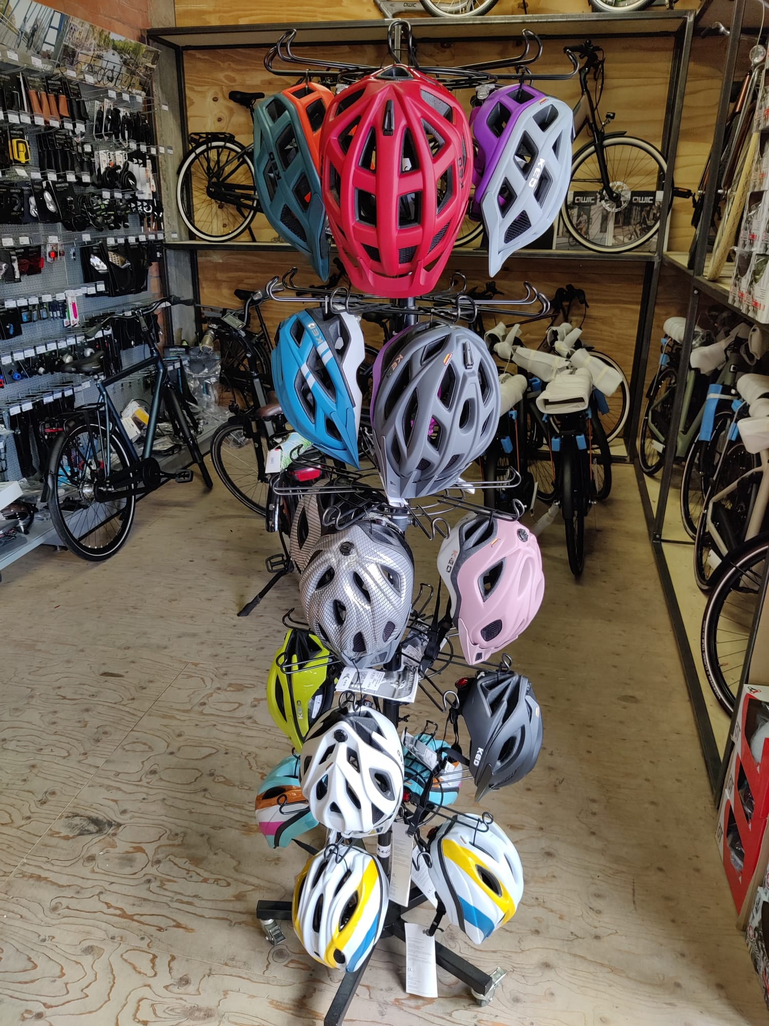 Norme de salle d'exposition autoportante sur roues avec 40 crochets