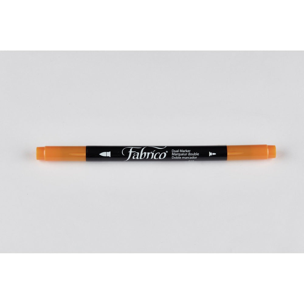 Tsukineko • versacraft fabrico marker tangerine