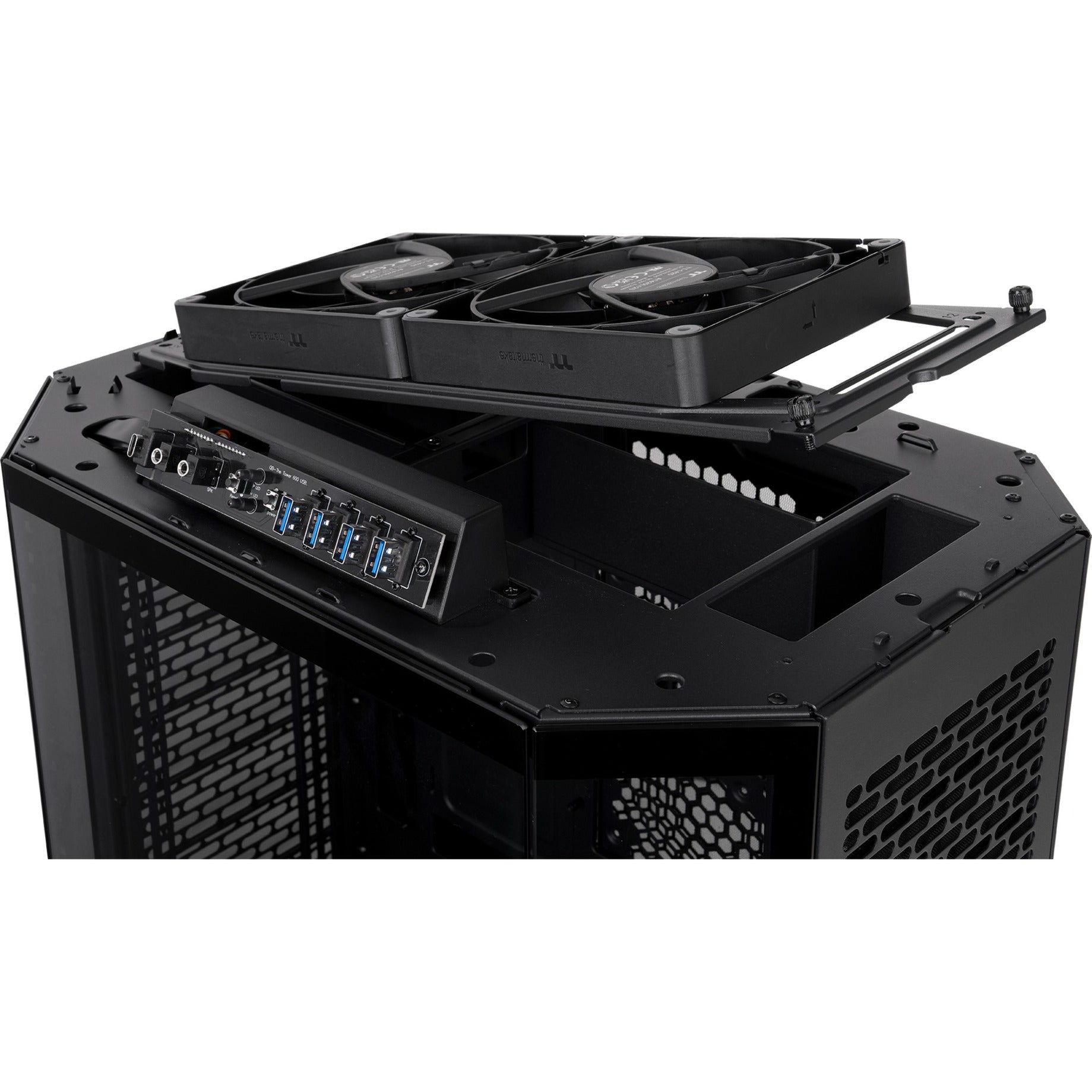 Thermaltake the tower 600 midi tower behuizing (zwart | 4x usb-a | 1x usb-c | tempered glass)