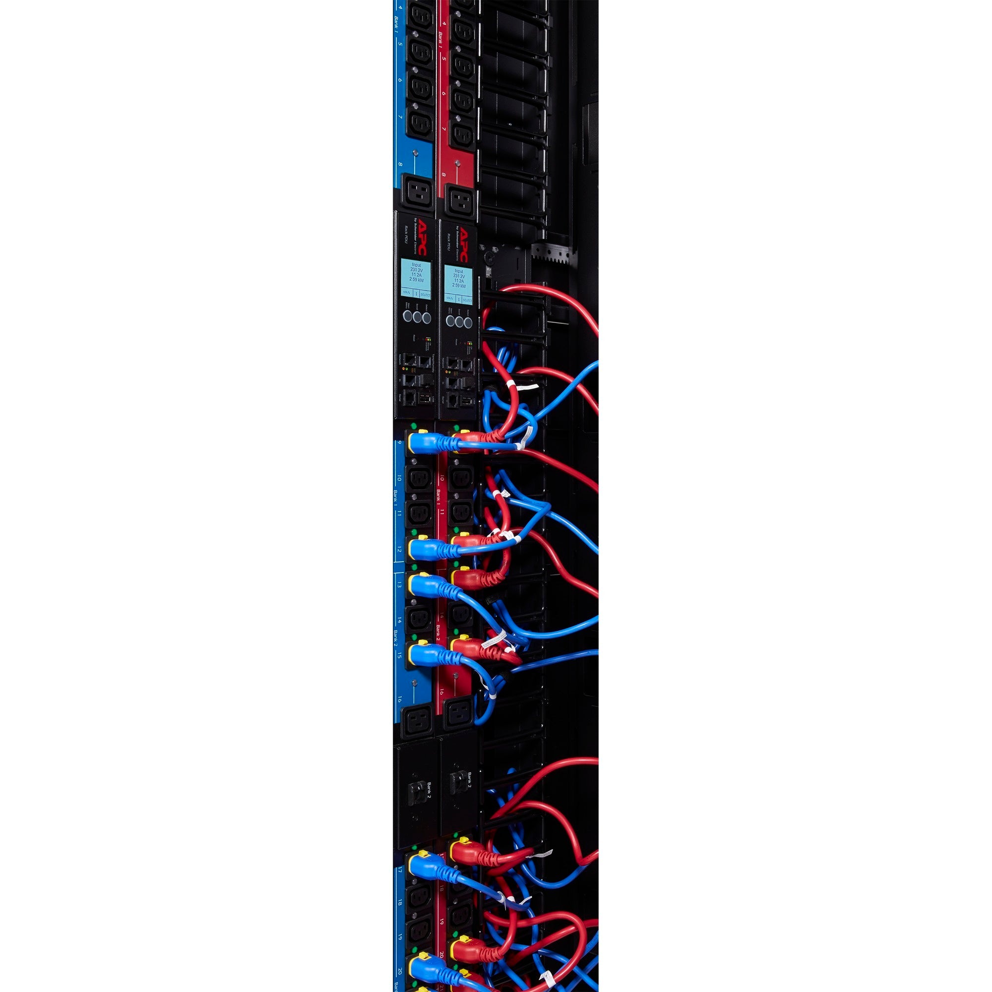 Apc ap8681redx667 - switched metered-by-outlet pdu (zwart rood, 0u, 400v, (21x) c13 (3x) c19, iec 309 16a 3fase stekker)