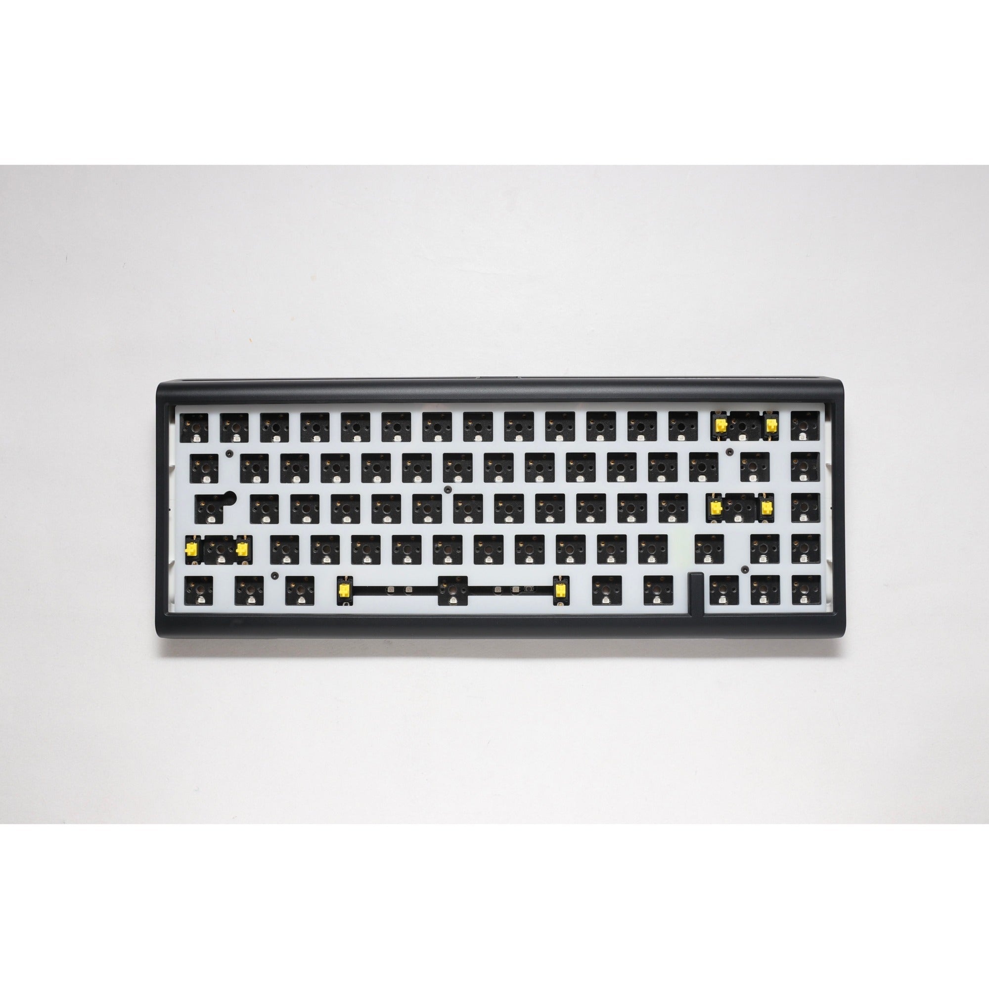 Ducky projectd tinker 65 met qmk via, toetsenbord (zwart wit, us lay-out, barebone. rgb led, hot-swappable, gasket mount, 65%)