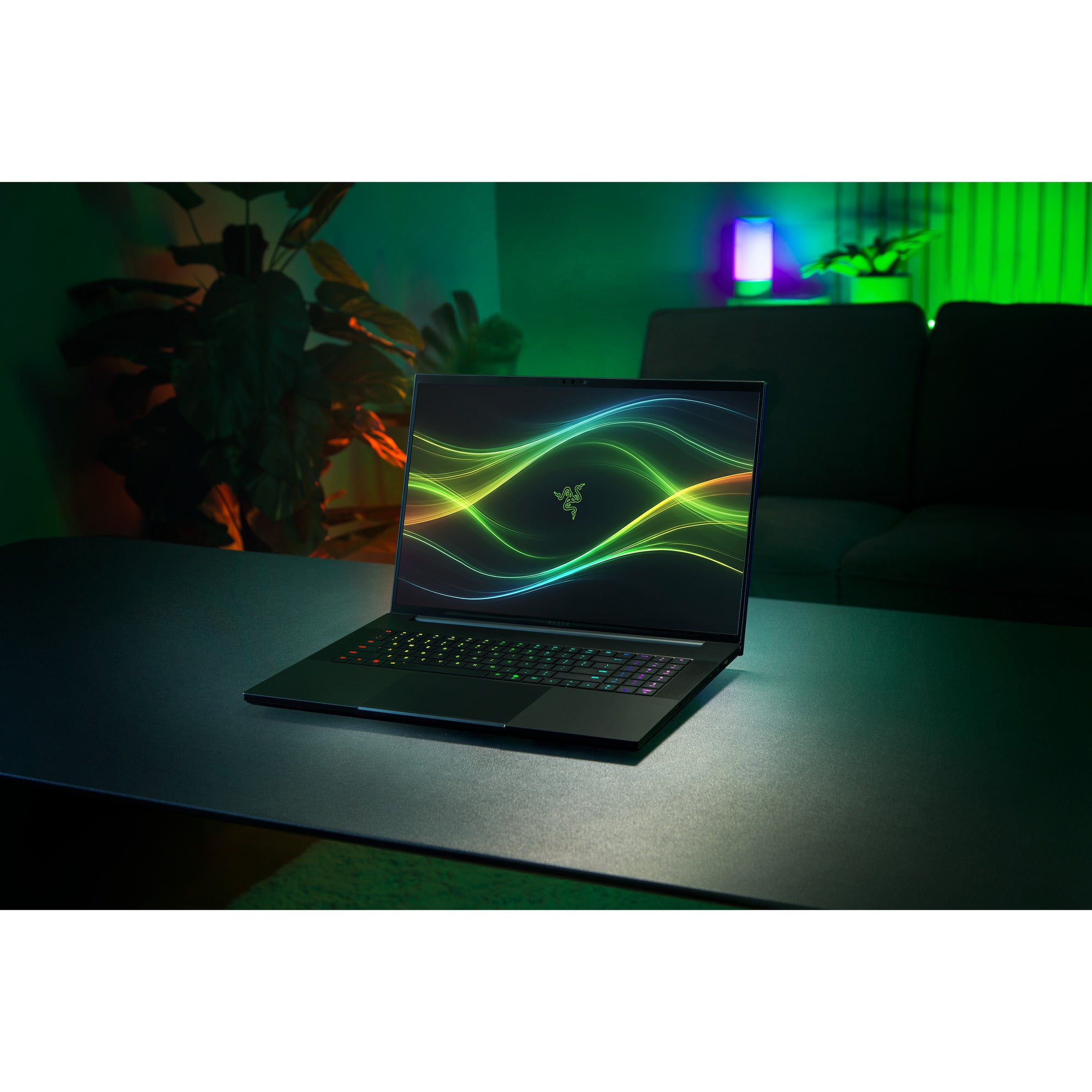 Razer blade 18 (2026) 18 gaming laptop (zwart | core ultra 9 290hx plus | rtx 5090 | 64 gb | 2 tb ssd)