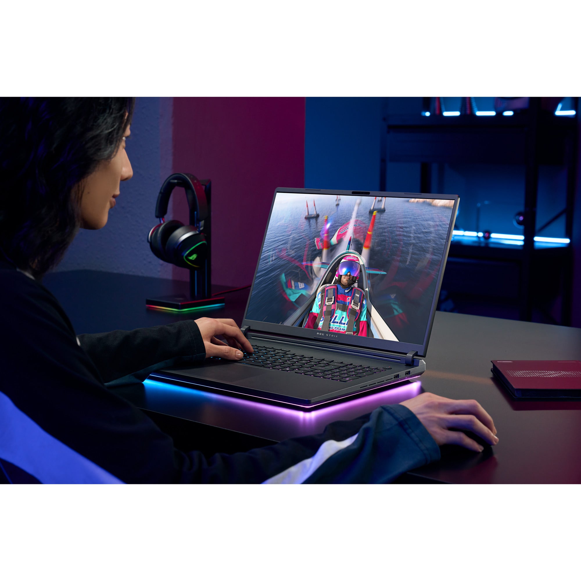 Asus rog strix g16 g615lr-s5072w 16 copilot+ gaming laptop (zwart grijs | core ultra 9 275hx | rtx 5070 ti | 32 gb | 1 tb ssd)