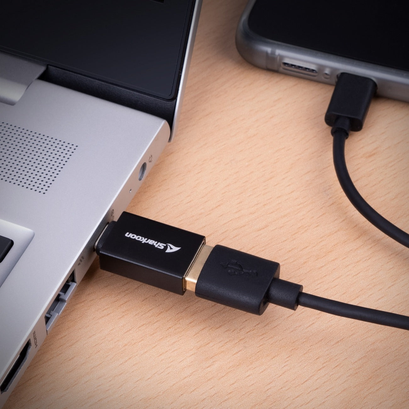 Sharkoon Sharkoon OfficePal USB-C-adapters