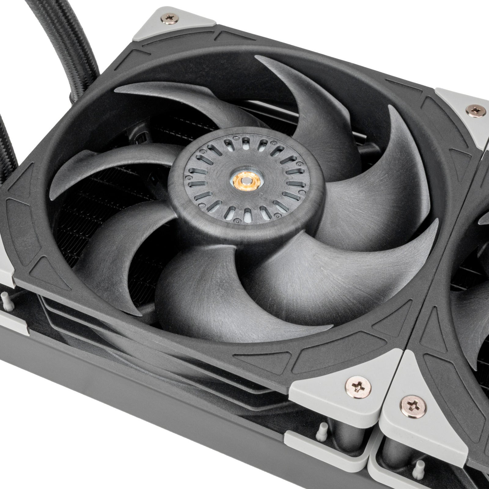 Silverstone xe420 waterkoeling (zwart zilver)