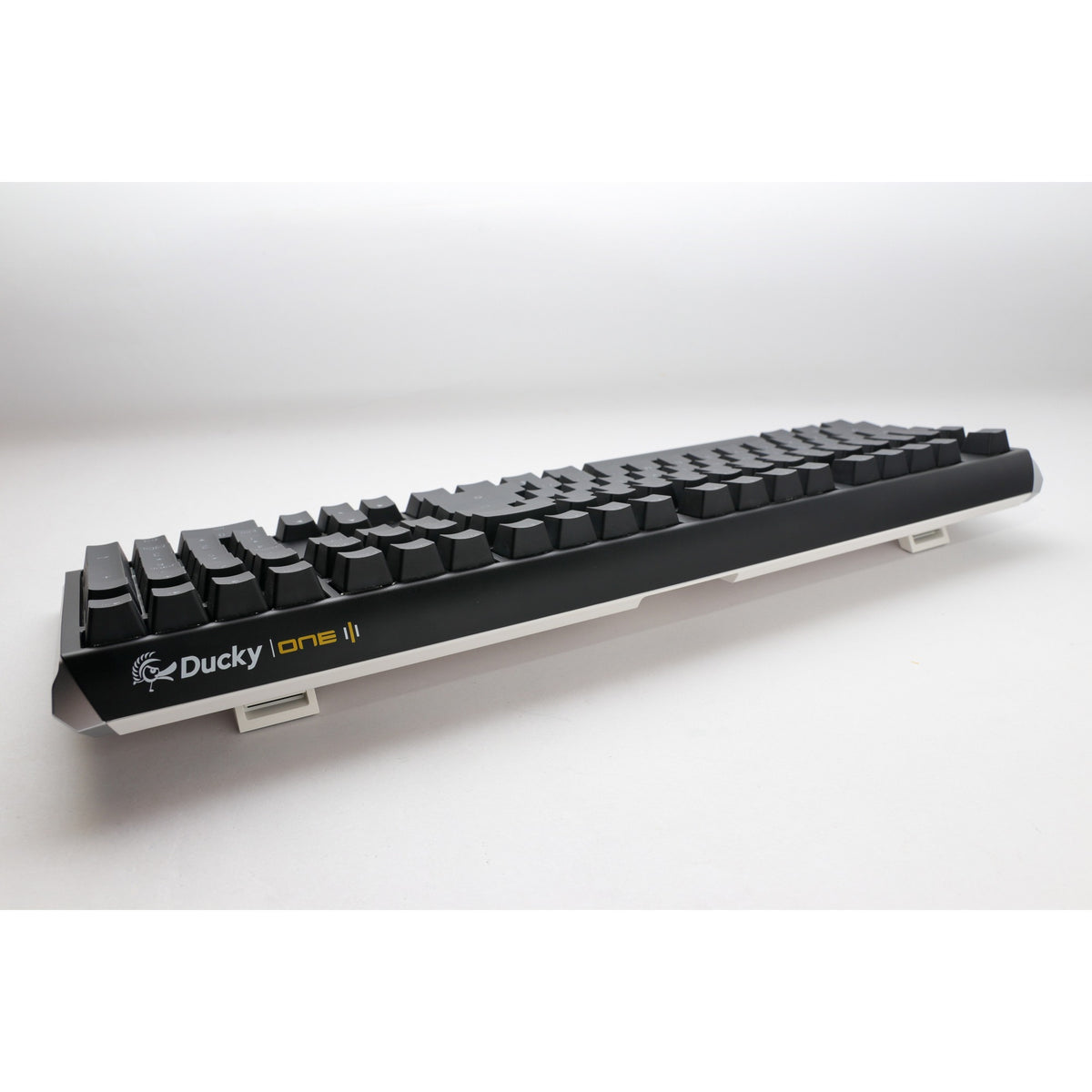 Ducky One 3 Classic, keyboard (black white, US layout, Cherry MX blue, RGB LED, double-shot PBT, hot-swappable, Quack Mechanics)