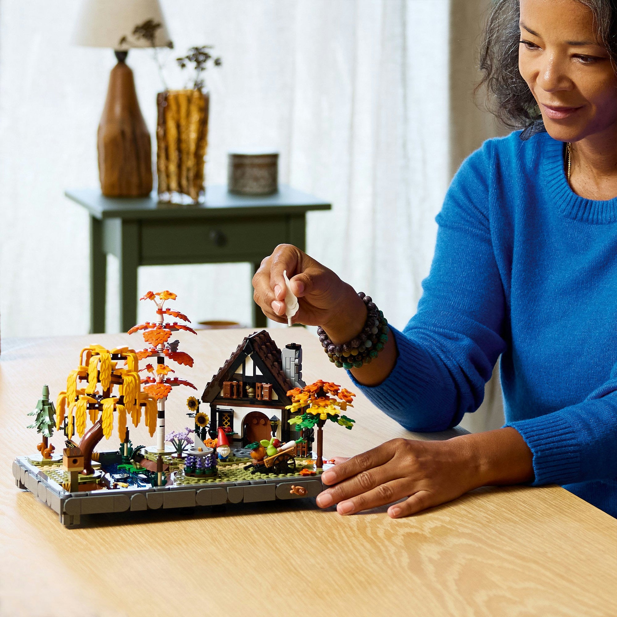 Lego icons - herfsttuin met cottage constructiespeelgoed (11372)