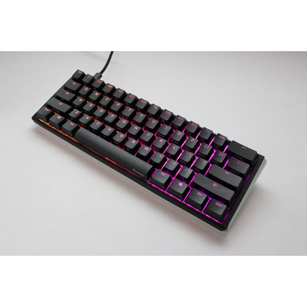 Ducky one 3 classic mini rgb mechanisch toetsenbord (zwart, us lay-out (qwerty), cherry mx silent red, 60%, rgb led, double-shot pbt, hot-swappable, quack mechanics)