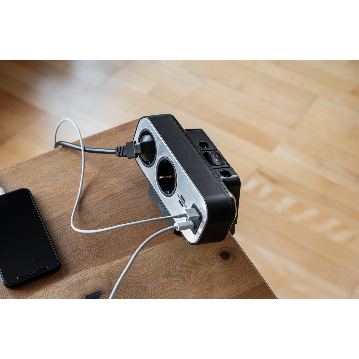 Brennenstuhl ®estilo duplex stekkerdoos met schakelaar en overspanningsbeveiliging (stekkerblok met usb c power delivery voor snel opladen, 1x usb c en 1x usb a, 9x contactdozen, 2m kabel)