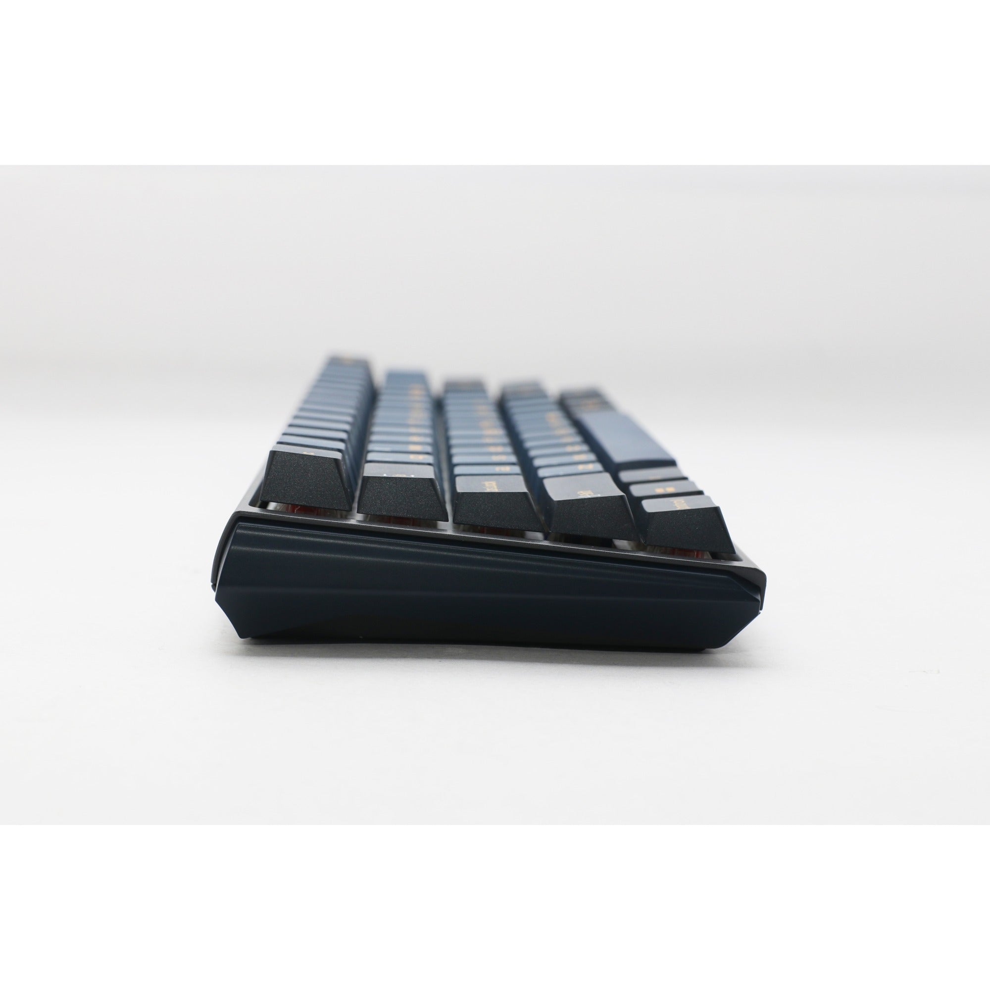 Ducky one 3 pro mini, gaming toetsenbord (zwart, us lay-out, cherry mx2a blue, rgb led, double-shot pbt, quack mechanics, 60%, hot swap)
