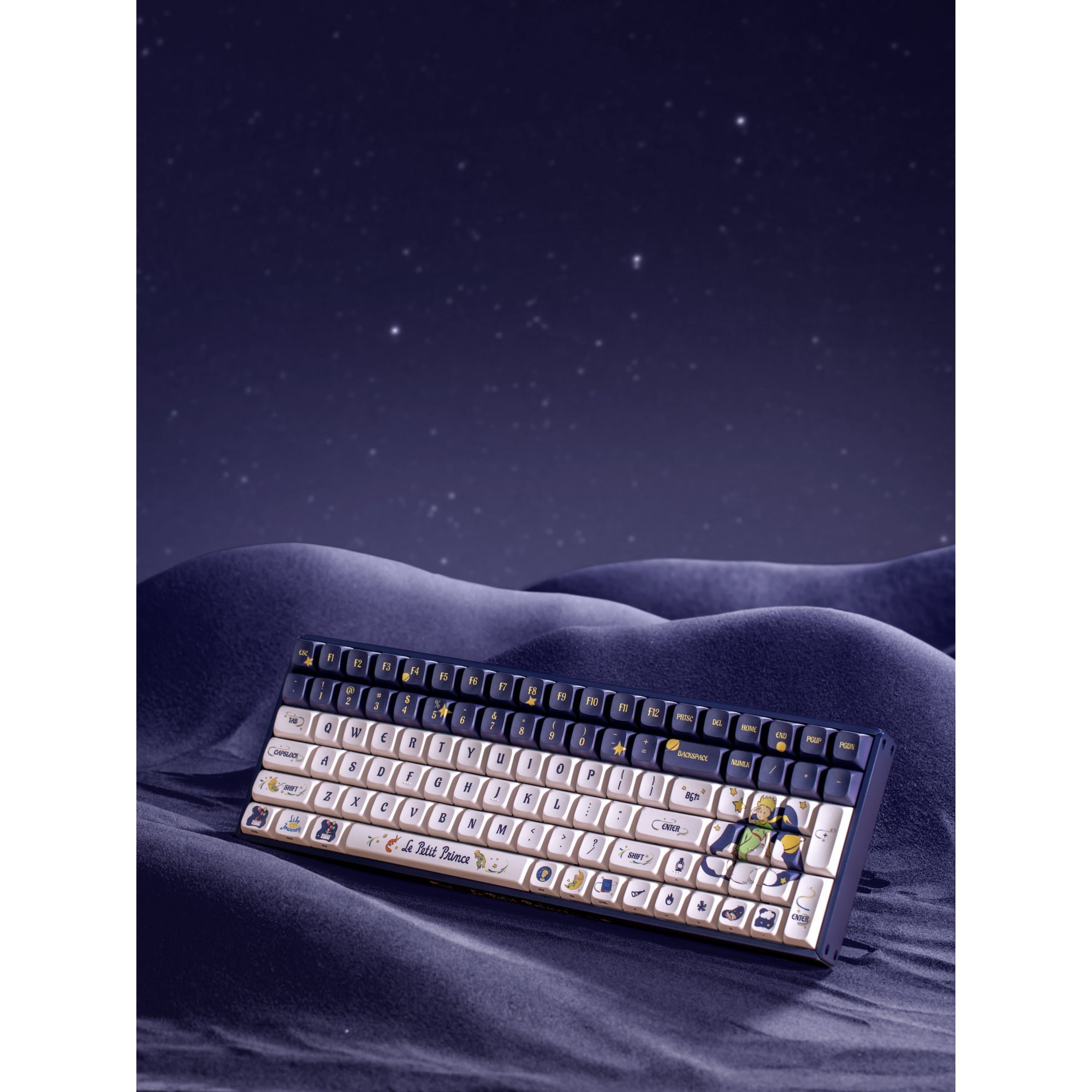 Iqunix f97 starry tryst rgb mechanisch gaming toetsenbord (donkerblauw, us lay-out (qwerty), iqunix little prince, 96%, rgb leds, hot-swappable, pbt, 2.4ghz | bluetooth 5.1 | usb-c)
