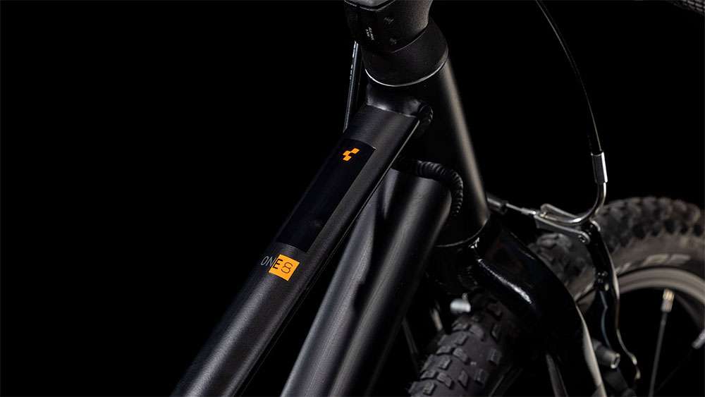 Cube numove 180 black´n´orange