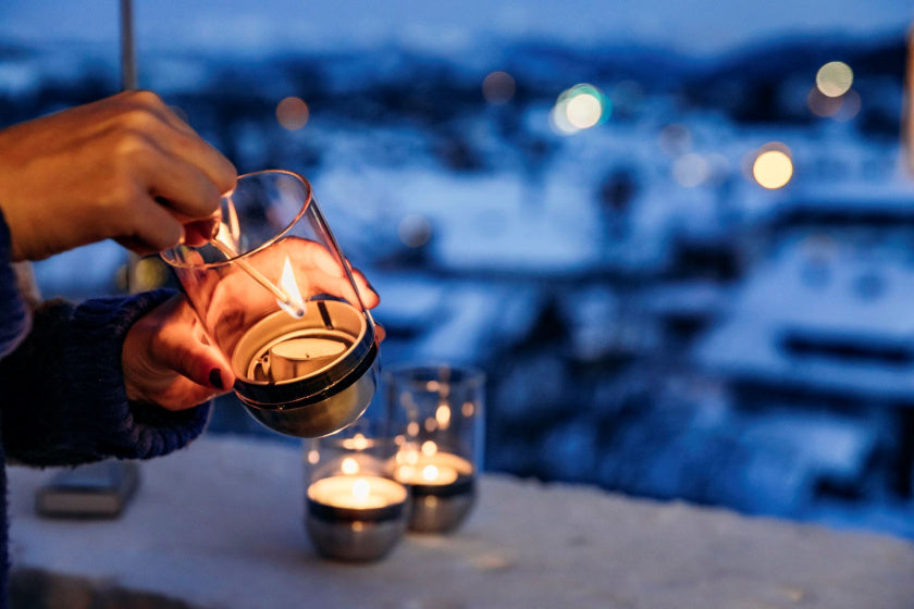 Gravity Kaars windlicht 13 cm zilver