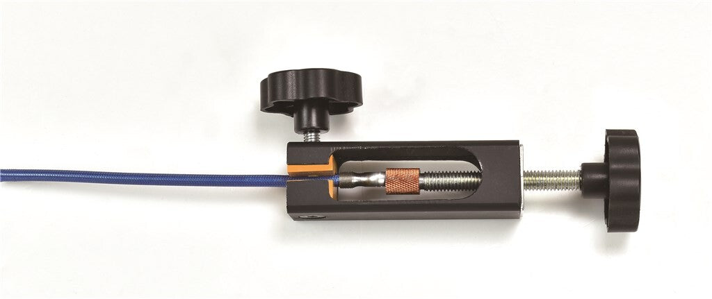 Icetoolz hydraulic press for nipples and banjo press 24054p5