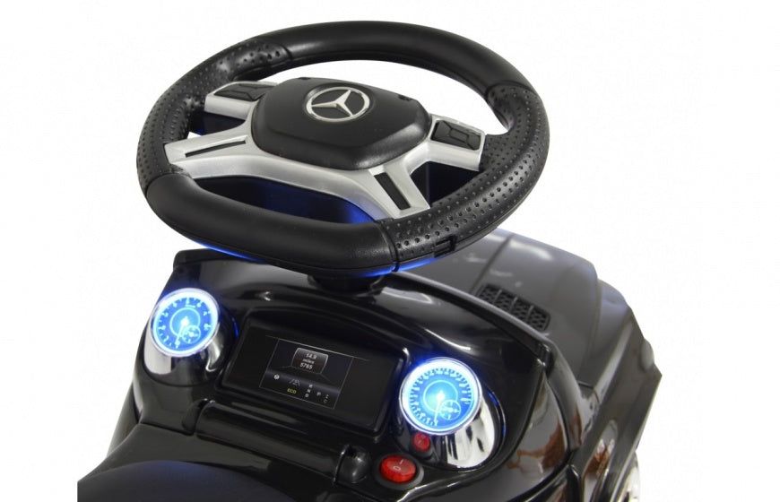 duwauto Mercedes AMG 85 x 89 cm zwart