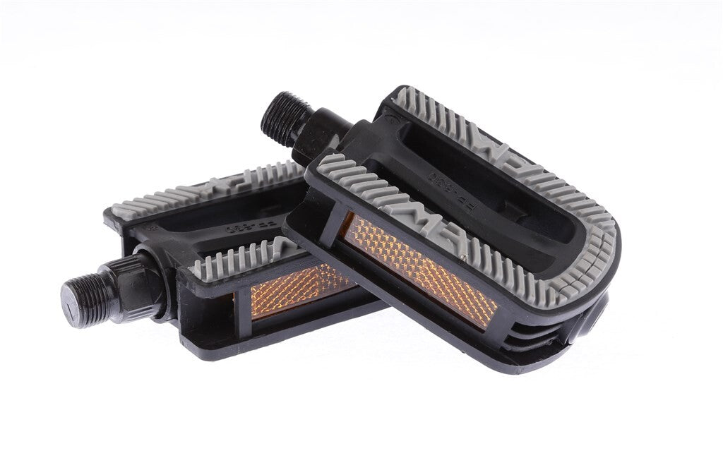 Carte junior antidérapante en plastique à pédale Mirage pour enfants