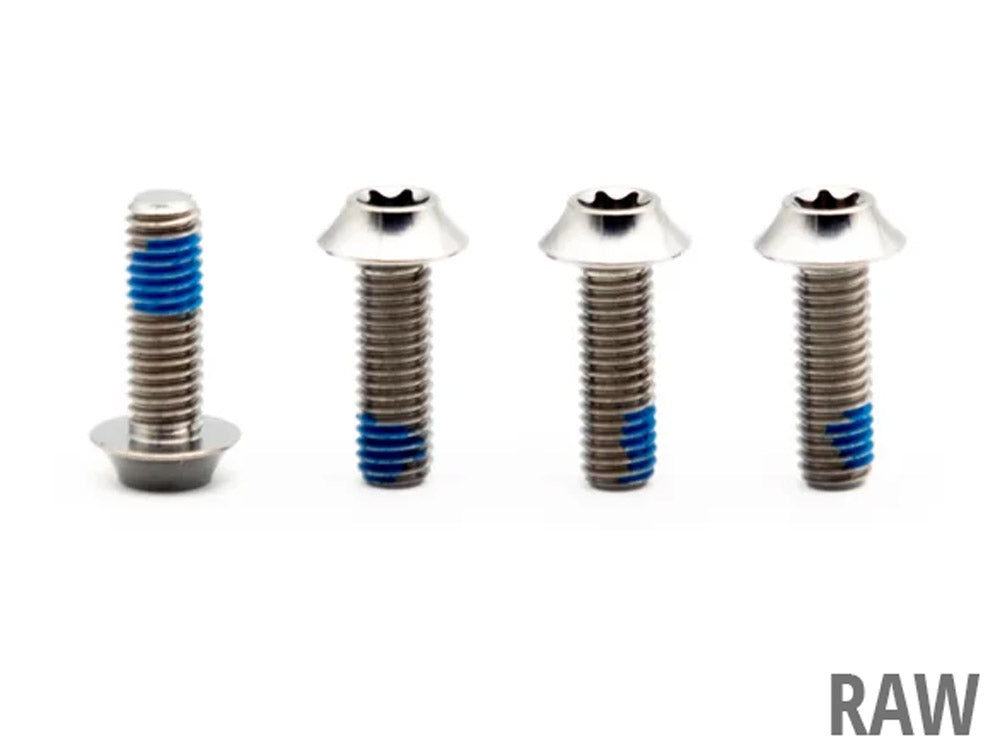 Oak components titanium screws m5x15 for bottle cage (4 pieces) | green