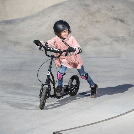 Luchtscooter 12 inch autoped step zwart